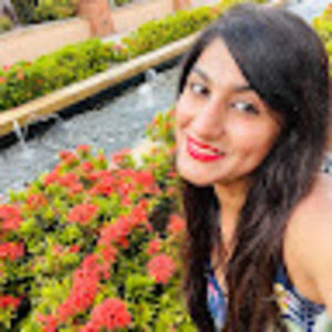 Meet your Posher, Heena